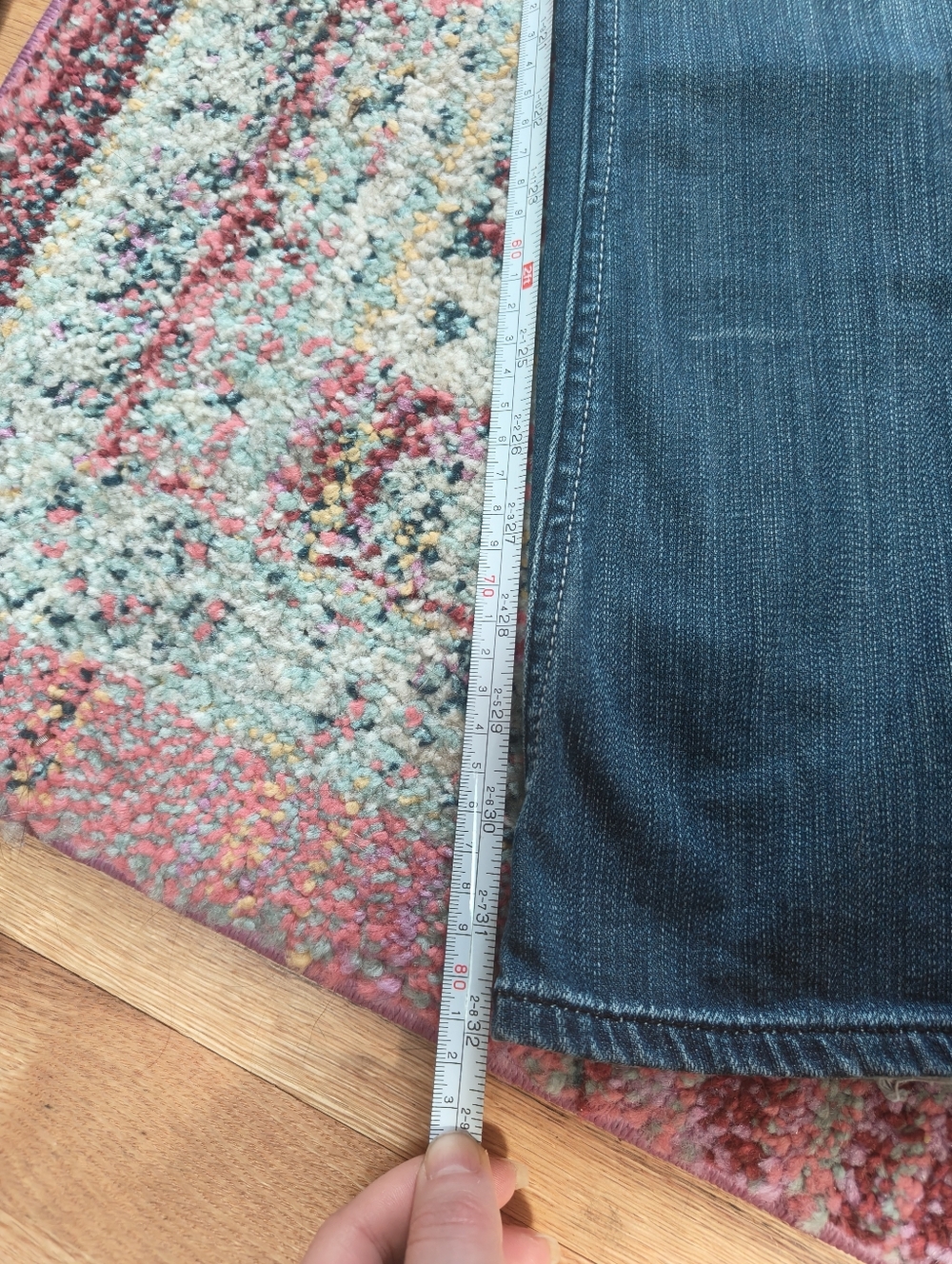 Express Low Rise Bootcut Jeans - Picture 7 of 9